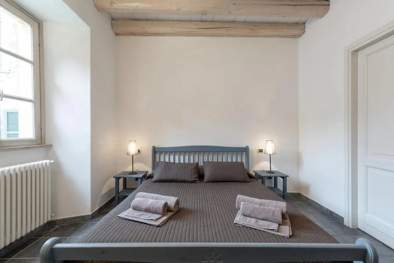 Apartments At The Pier Of Brienno - The House Of Travelers Italy