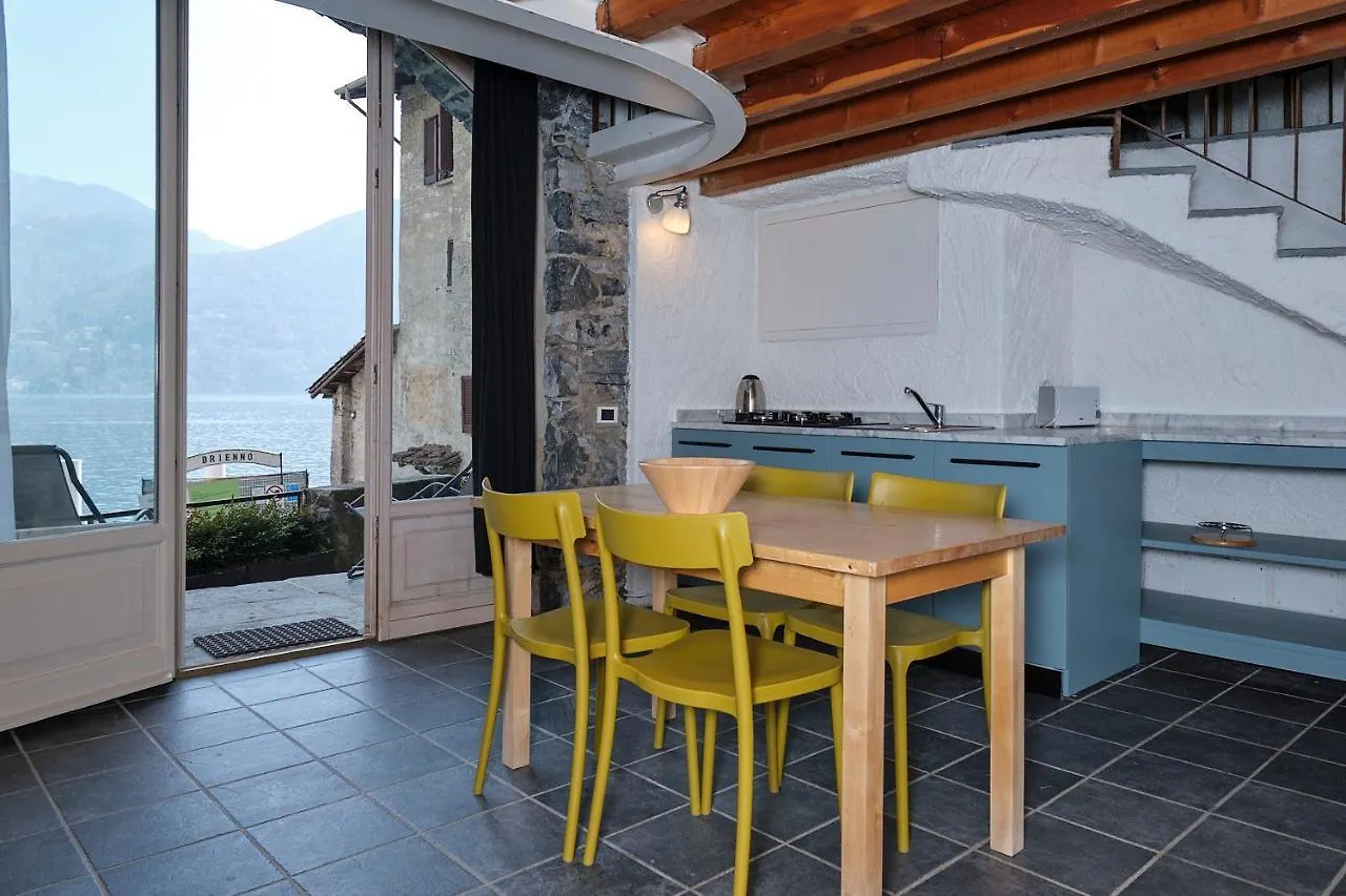Apartments At The Pier Of Brienno - The House Of Travelers Italië