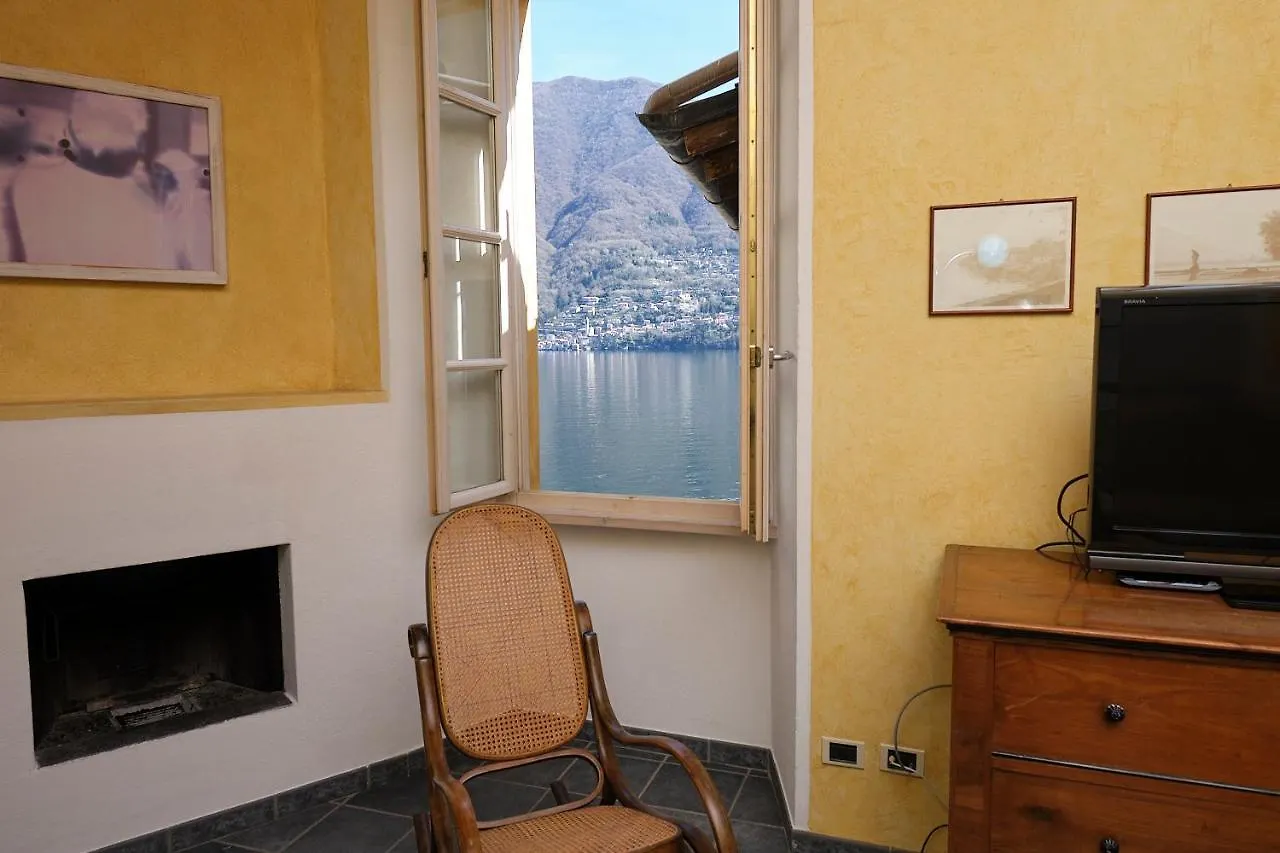 Apartments At The Pier Of Brienno - The House Of Travelers 0*,