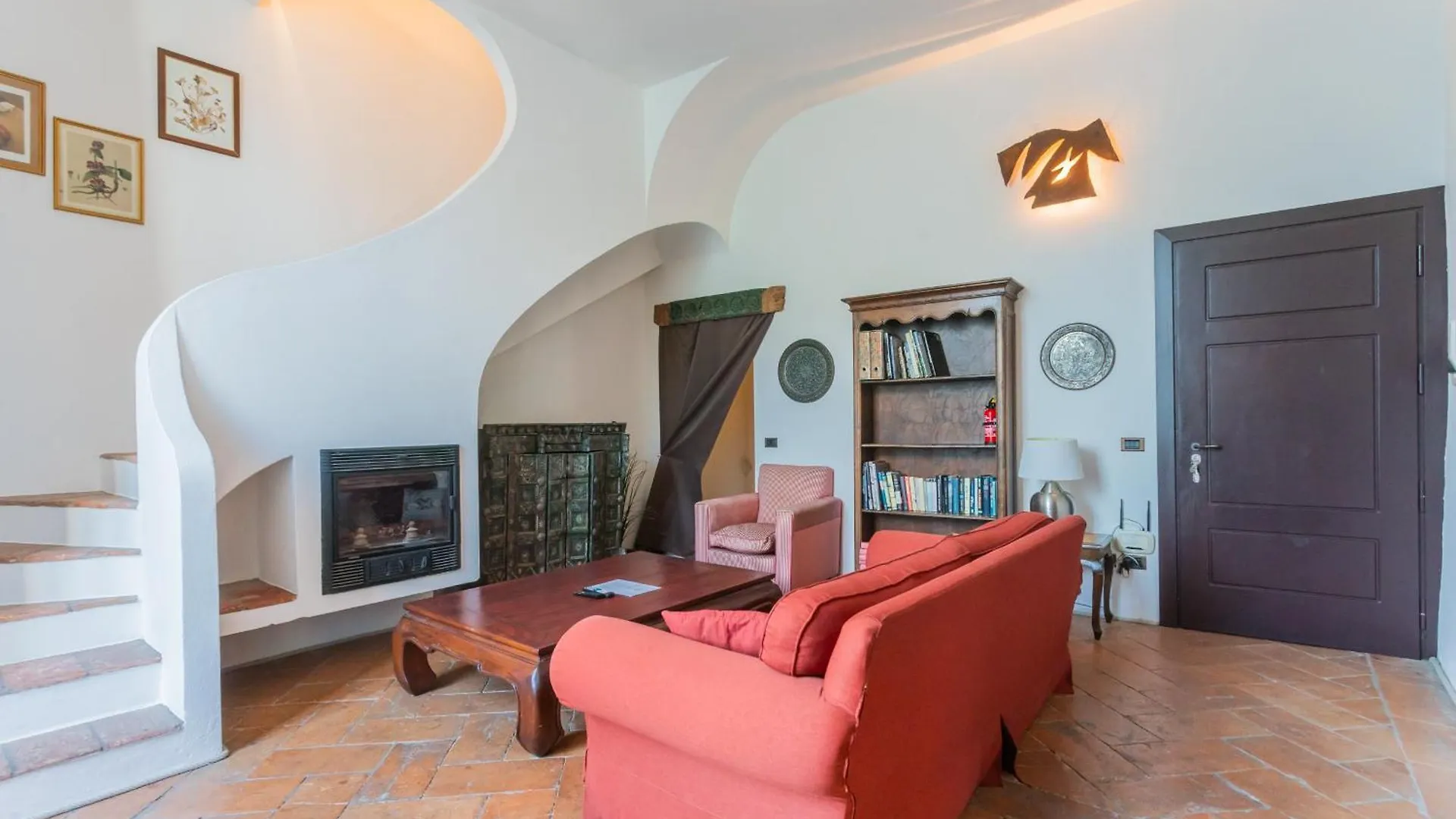 Apartments At The Pier Of Brienno - The House Of Travelers
