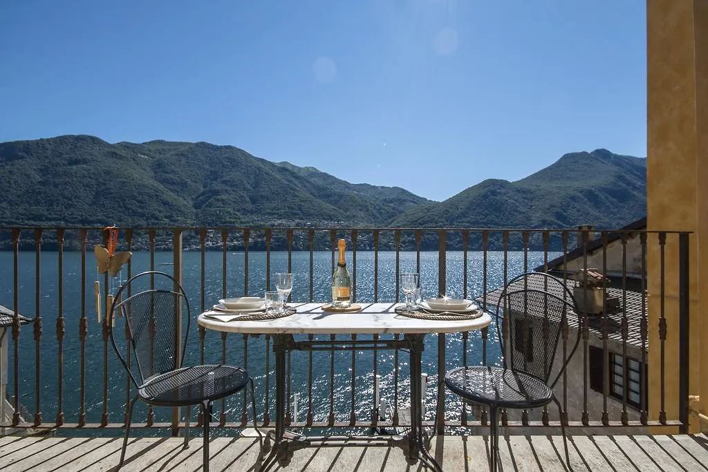 Apartments At The Pier Of Brienno - The House Of Travelers