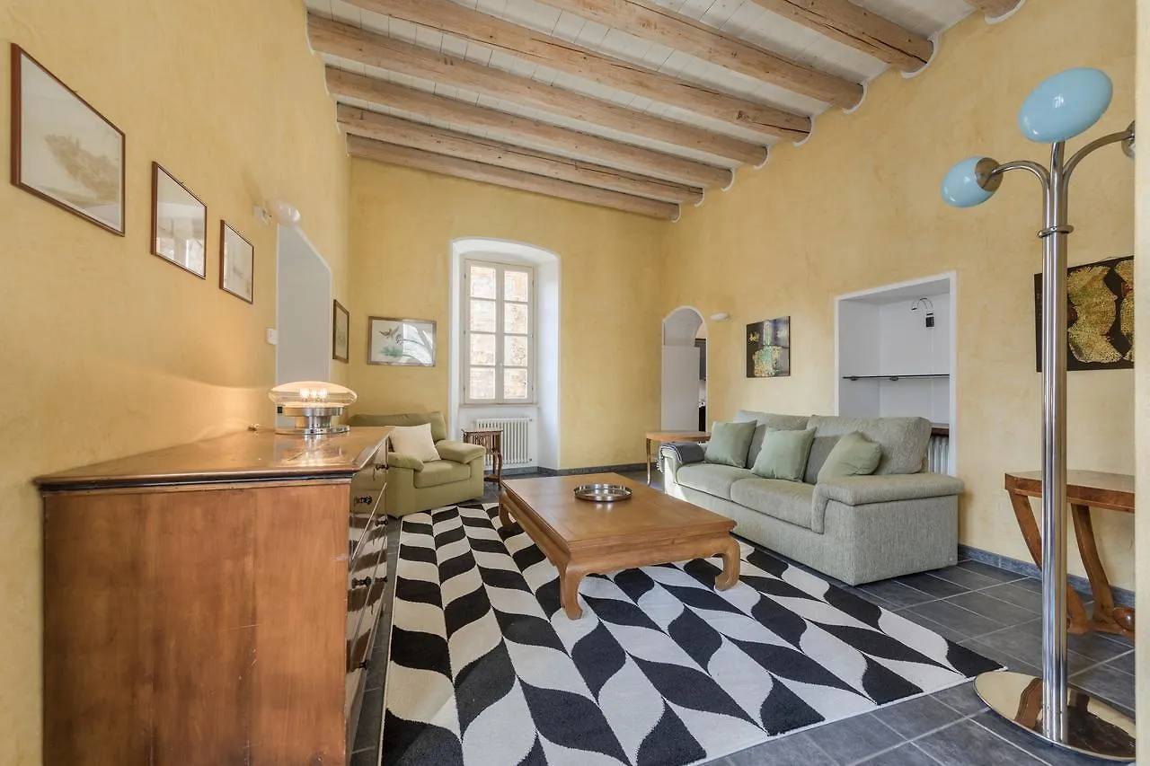 Apartments At The Pier Of Brienno - The House Of Travelers Italië