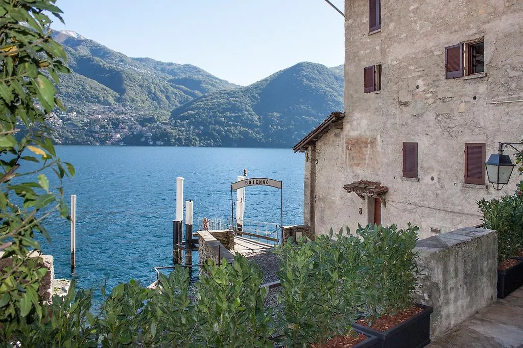 Apartments At The Pier Of Brienno - The House Of Travelers