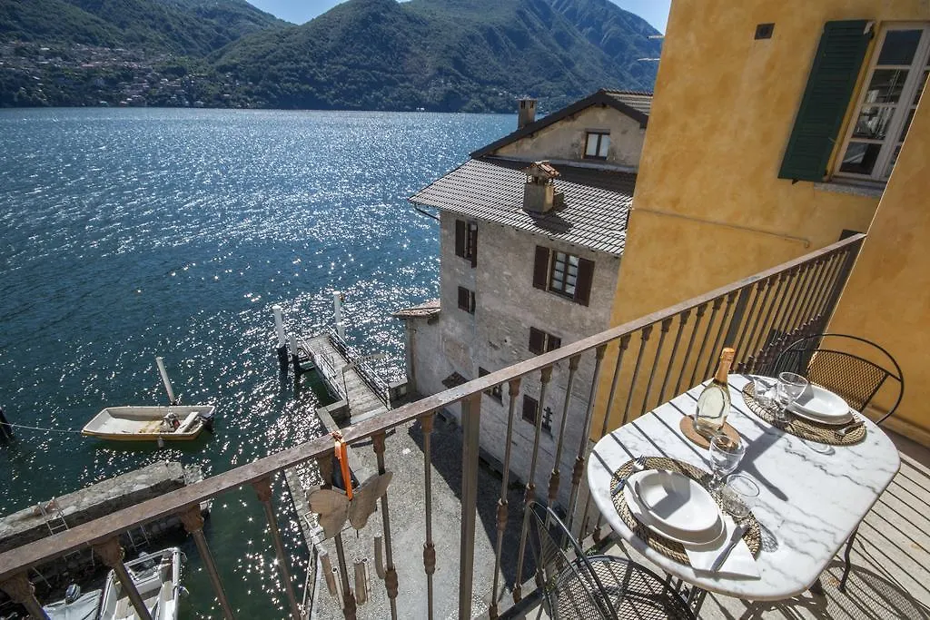 Apartments At The Pier Of Brienno - The House Of Travelers