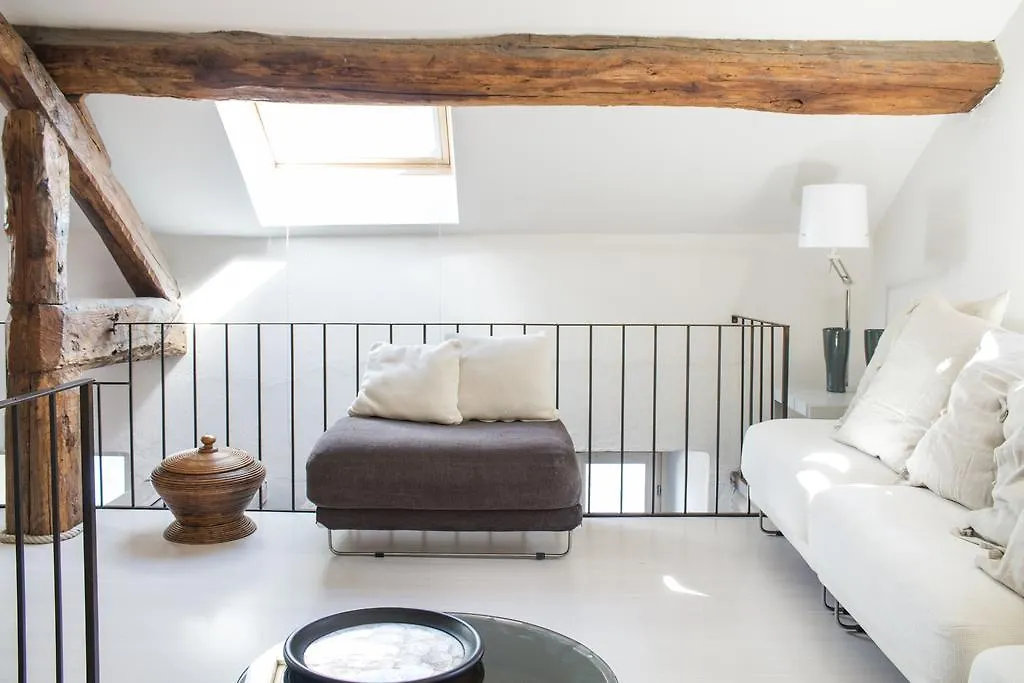 Apartments At The Pier Of Brienno - The House Of Travelers Italien